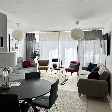 Apartament Warszawa Srodmiescie Luaran gambar