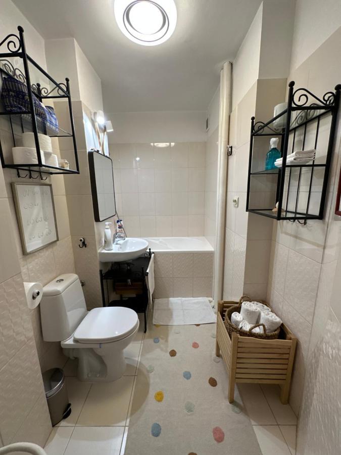 Apartament Warszawa Srodmiescie Luaran gambar